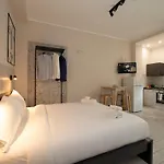 Monolocale X 2 Con Balcone E Cucina - Famagosta * Milan